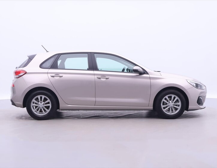 Hyundai i30 Hatchback 1,4 l 73 kw