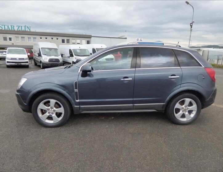 Opel Antara 6