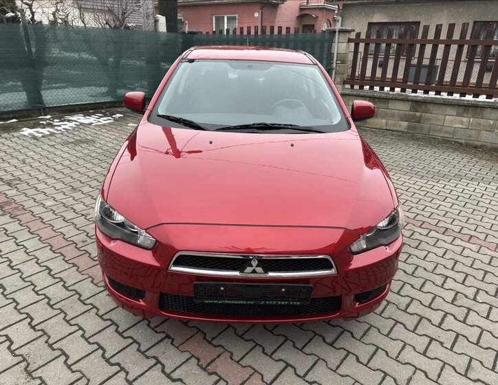 Mitsubishi Lancer Sedan 1,8 l 105 kw
