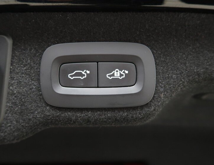 Volvo S90 Sedan 2,0 l 173 kw