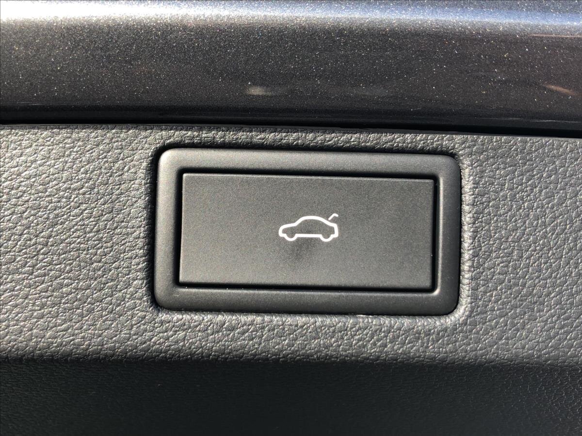 Škoda Scala Hatchback 1,5 l 110 kw