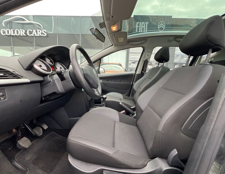 Peugeot 207 Kombi 1,4 l 70 kw