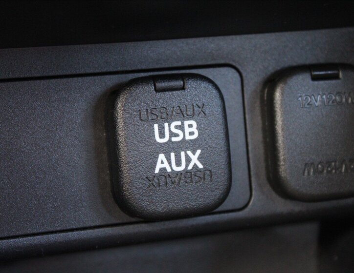 Mazda 2 Hatchback 1,5 l 55 kw