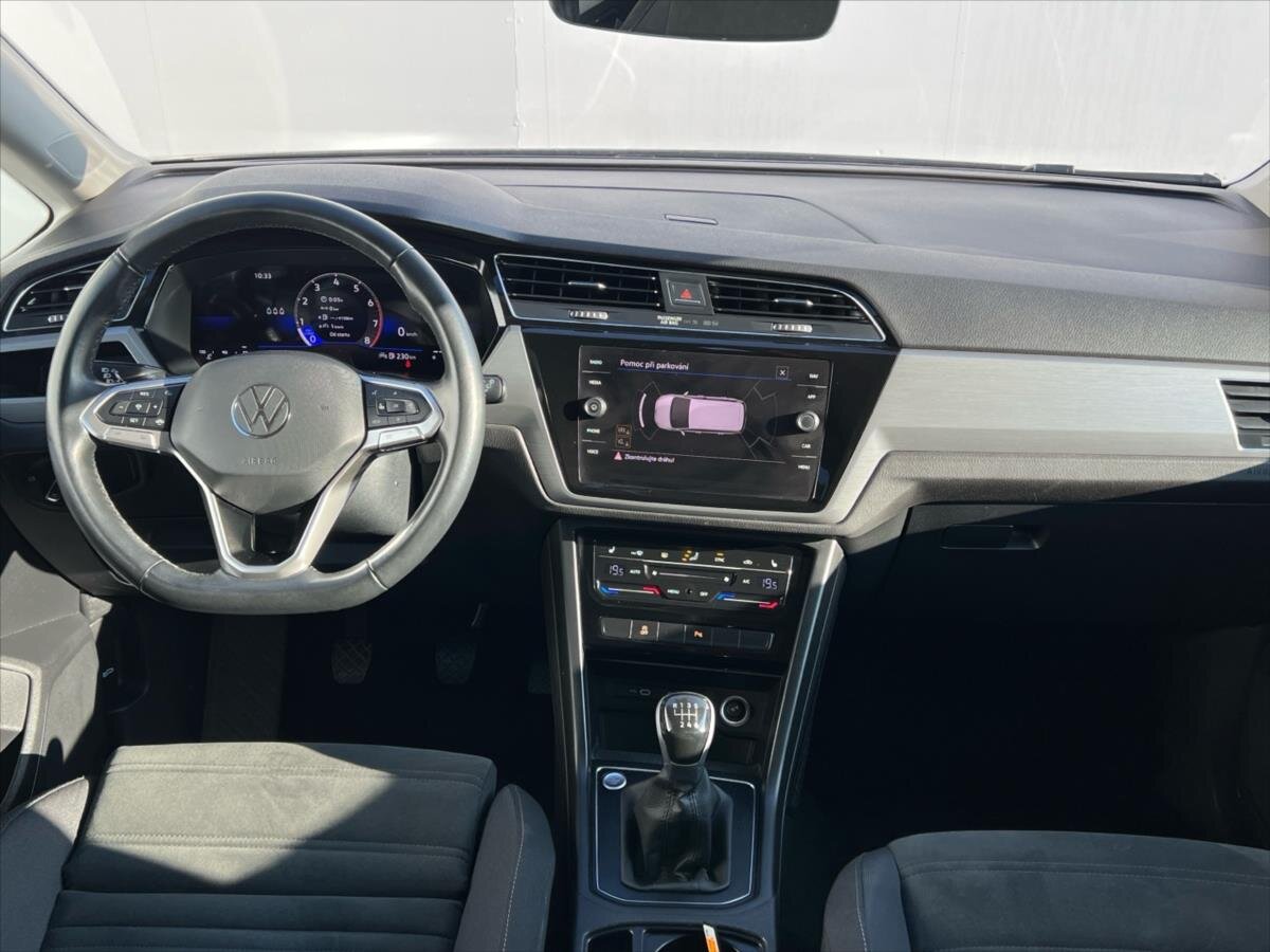 Volkswagen Touran MPV 1,5 l 110 kw