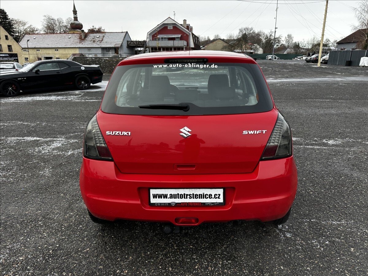 Suzuki Swift Hatchback 1,3 l 67 kw