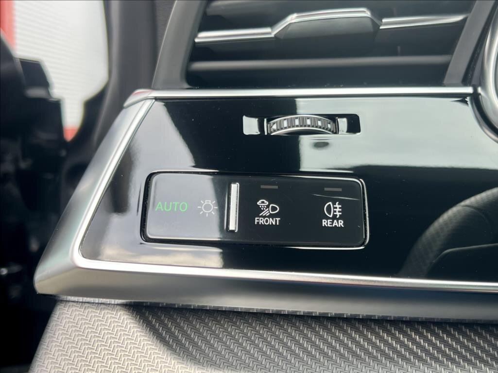 Audi RS Q8 SUV / Terénní 4,0 l 441 kw