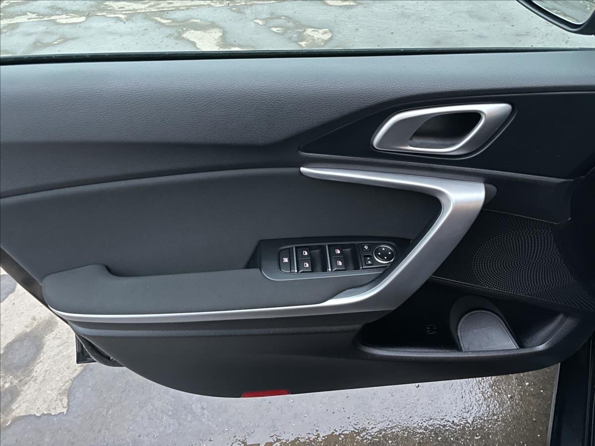 KIA Ceed Hatchback 998,0 74 kw