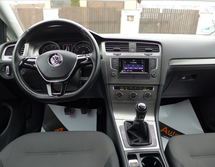 Volkswagen Golf Hatchback 1,2 l 77 kw