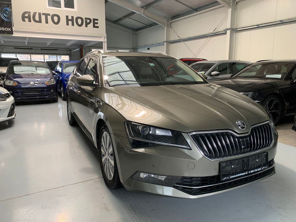 Škoda Superb