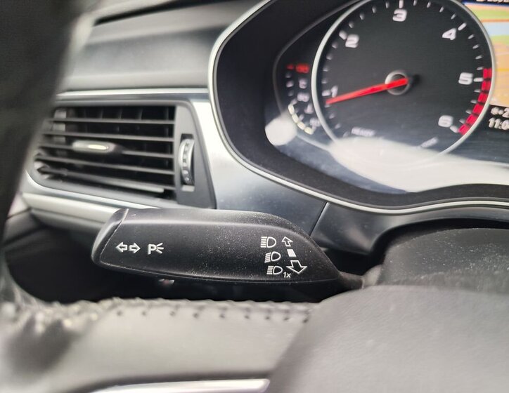 Audi A6 Sedan / Limuzína 3,0 l 200 kw