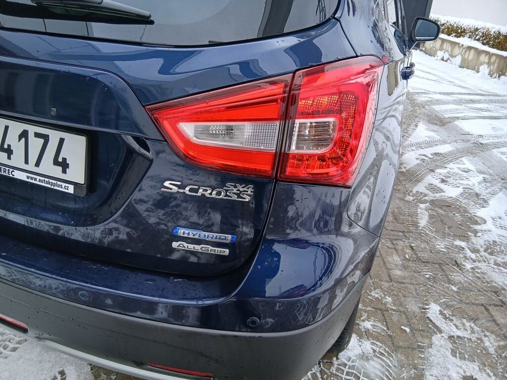 Suzuki SX4 S-Cross SUV 1,4 l 95 kw