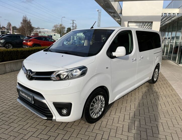 Toyota ProAce Verso 2