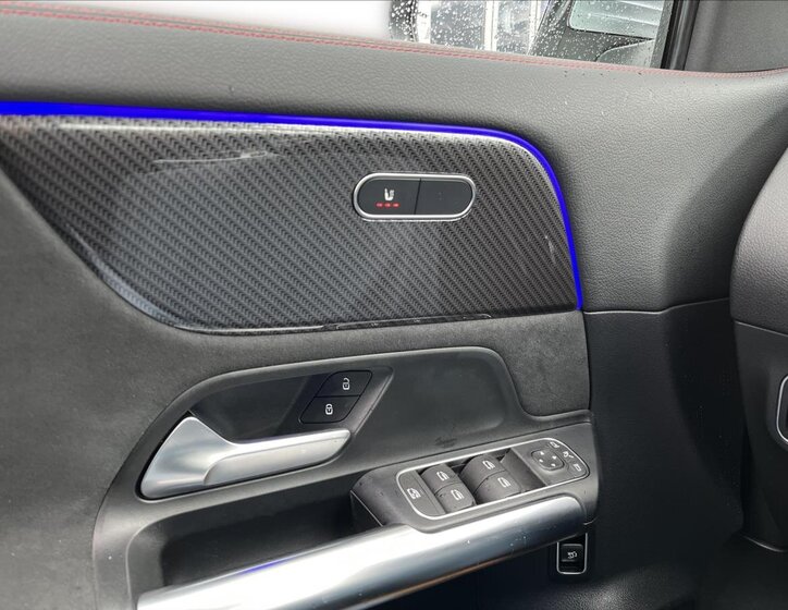 Mercedes-Benz GLA SUV / Terénní 2,0 l 110 kw