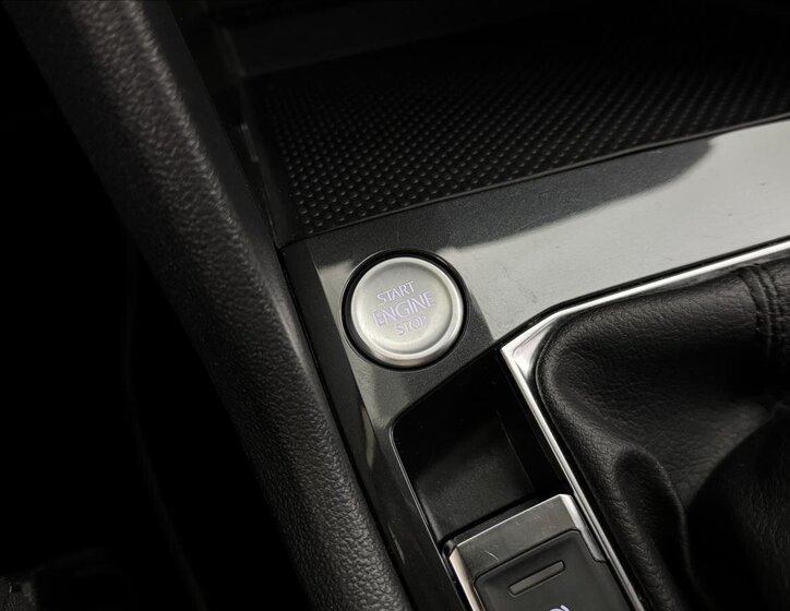 Volkswagen Tiguan SUV 1,5 l 110 kw