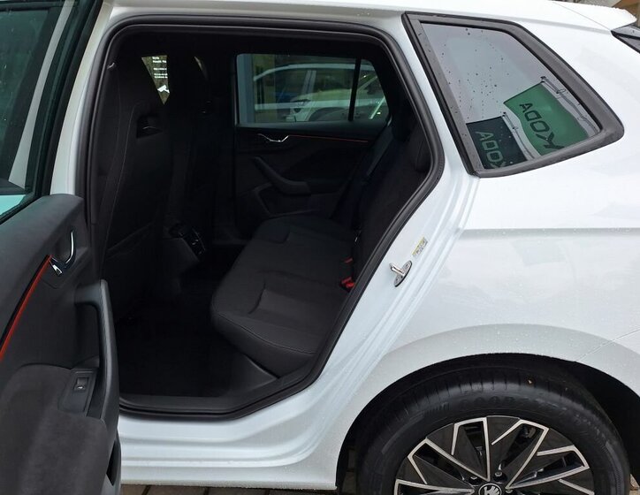 Škoda Kamiq SUV / Terénní 1,5 l 110 kw