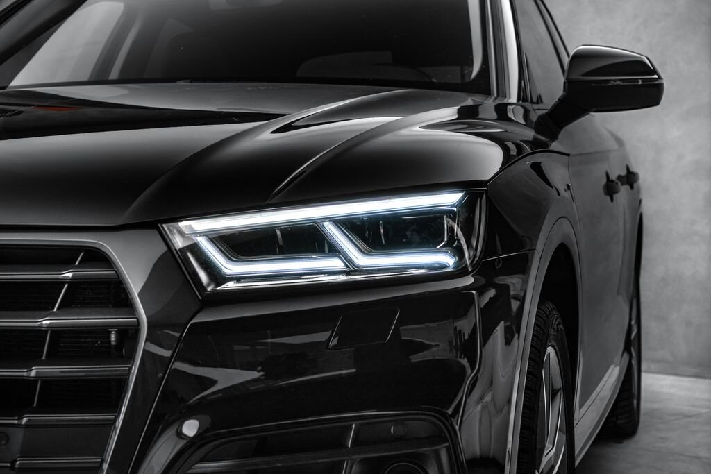 Audi Q5 SUV / Terénní 2,0 l 140 kw