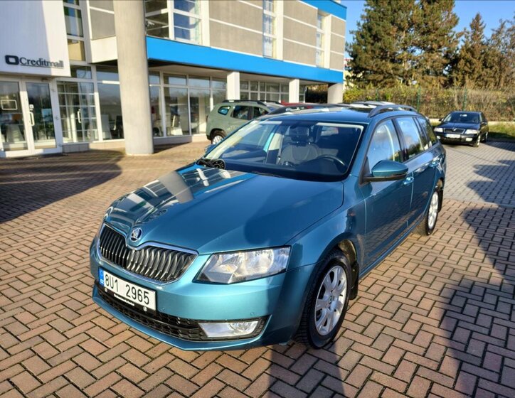 Škoda Octavia Kombi 2,0 l 110 kw