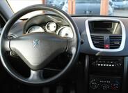 Peugeot 207 10