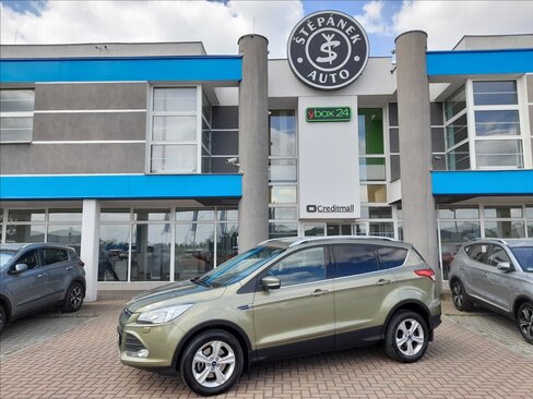 Ford Kuga SUV / Terénní 2,0 l 104 kw