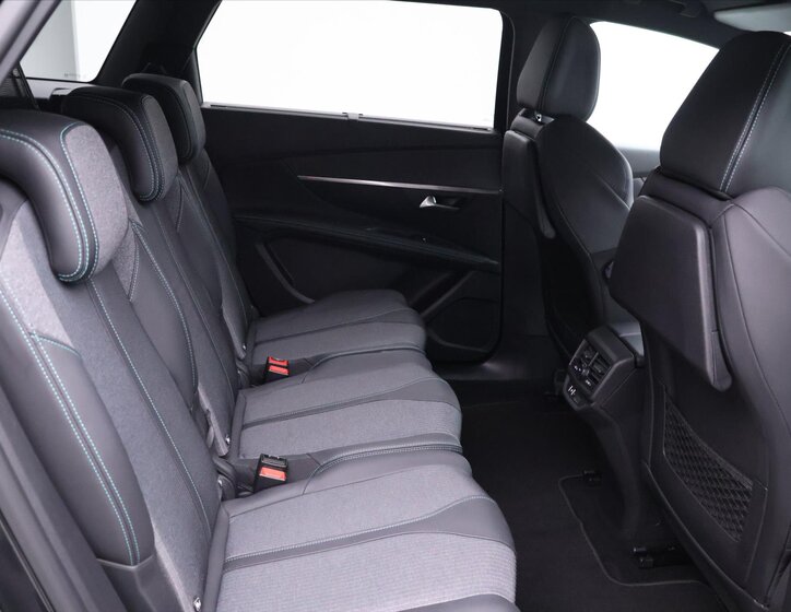 Peugeot 5008 SUV / Terénní 1,2 l 96 kw