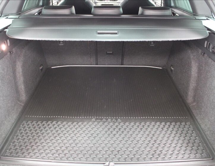 Škoda Superb Kombi 2,0 l 110 kw