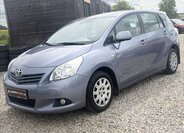 Toyota Verso Kombi 2,0 l 93 kw