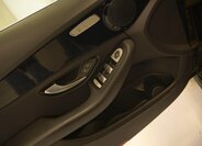 Mercedes-Benz Třídy C 9