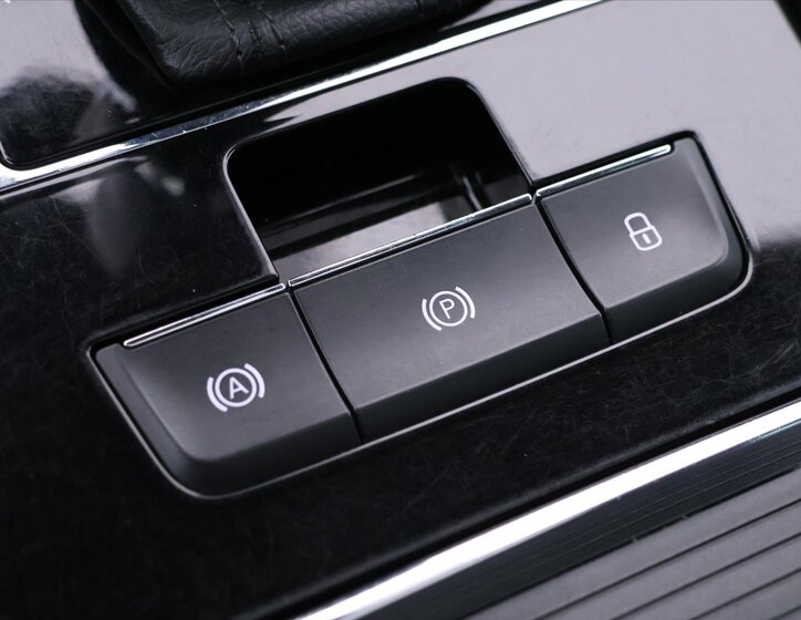 Škoda Superb Kombi 2,0 l 140 kw