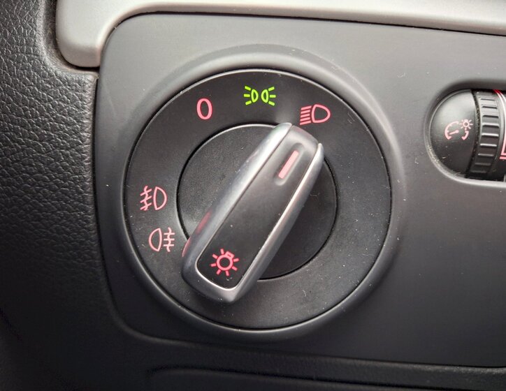 Volkswagen Golf Hatchback 1,6 l 77 kw