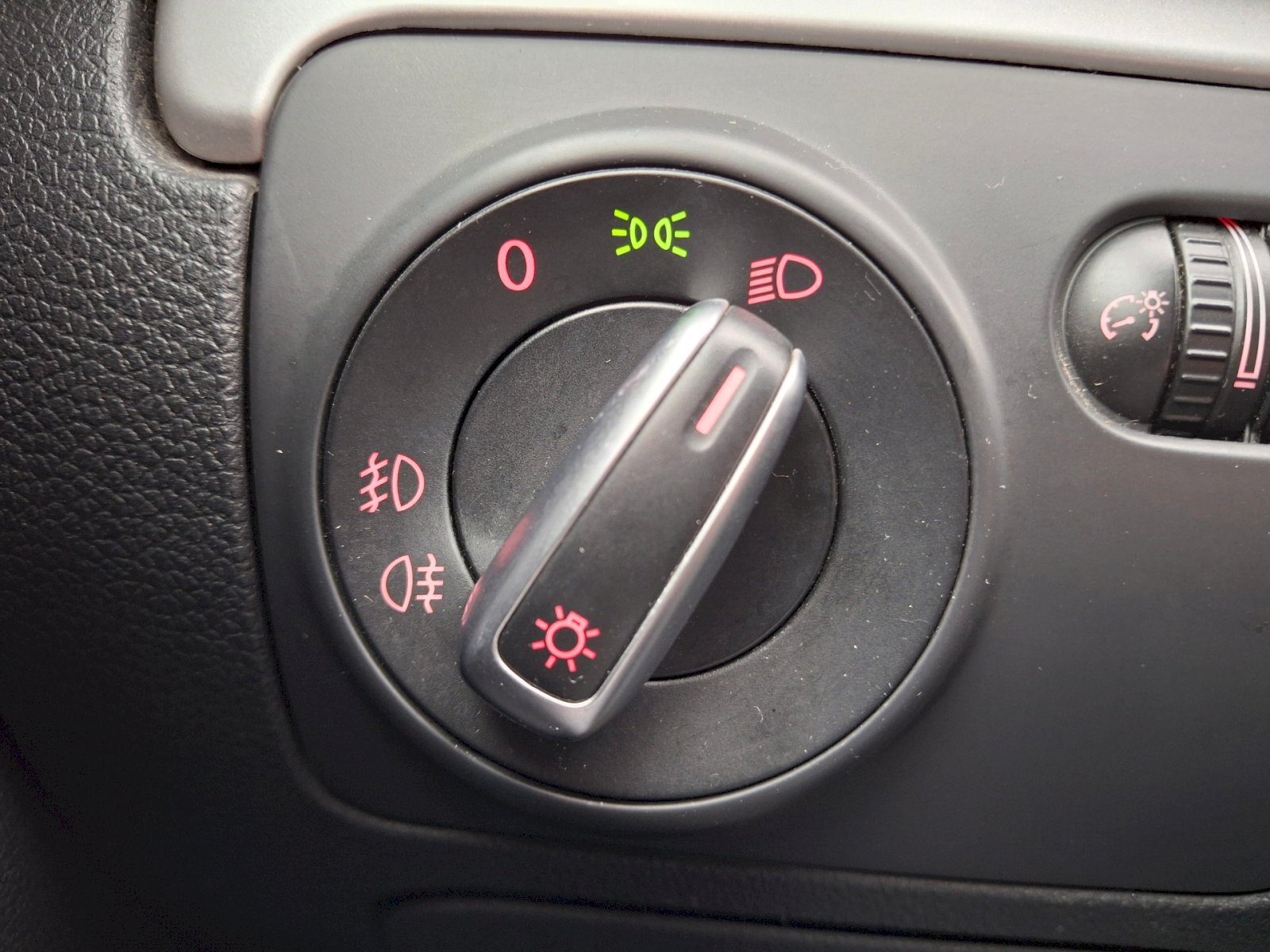 Volkswagen Golf Hatchback 1,6 l 77 kw