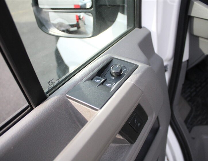 Volkswagen Crafter Skříň 2,0 l 103 kw