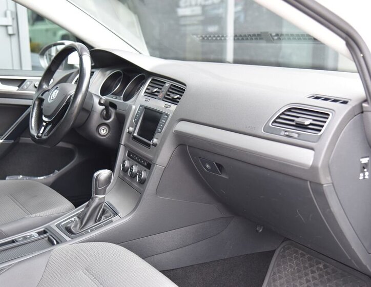 Volkswagen Golf Kombi 1,4 l 81 kw