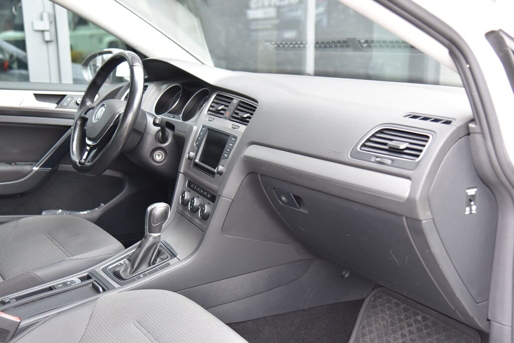 Volkswagen Golf Kombi 1,4 l 81 kw