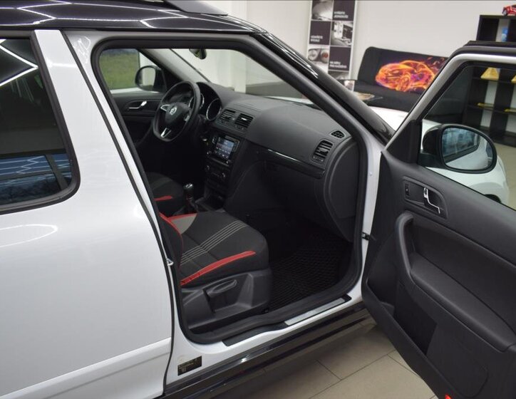 Škoda Yeti SUV / Terénní 1,4 l 92 kw