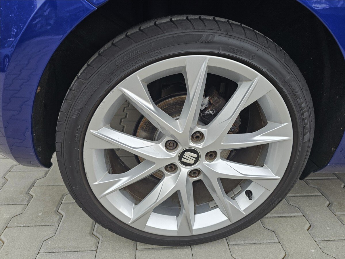 Seat Leon Hatchback 1,4 l 110 kw