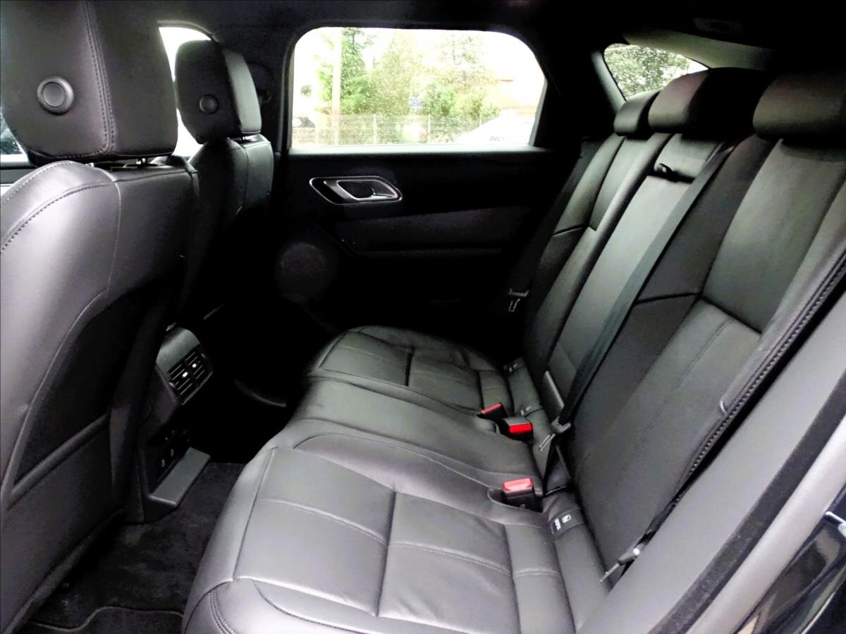Land Rover Range Rover Velar SUV 3,0 l 221 kw