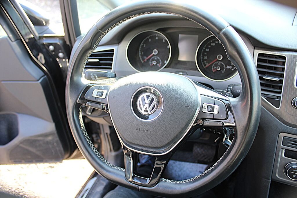 Volkswagen Golf Sportsvan Kombi 1,2 l 81 kw