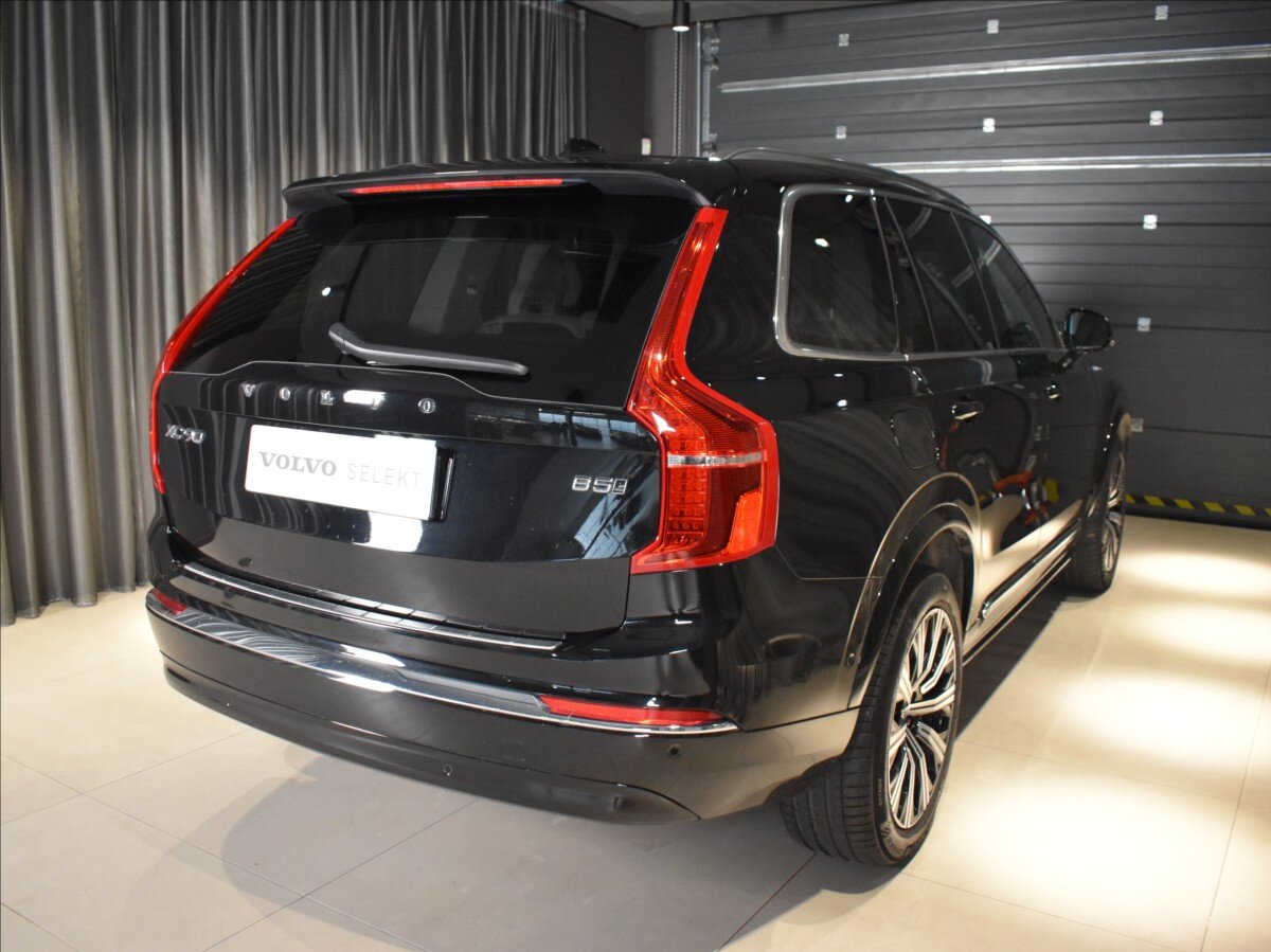 Volvo XC90 SUV / Terénní 2,0 l 184 kw