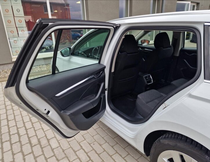 Škoda Octavia Kombi 2,0 l 85 kw