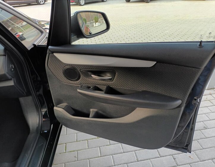 BMW Řada 2 Kombi 1,5 l 85 kw