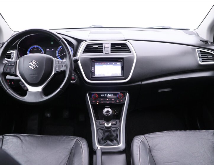 Suzuki SX4 S-Cross Hatchback 1,6 l 88 kw