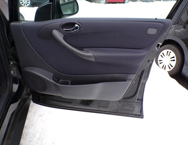 Mercedes-Benz Třídy A Kombi 1,6 l 60 kw