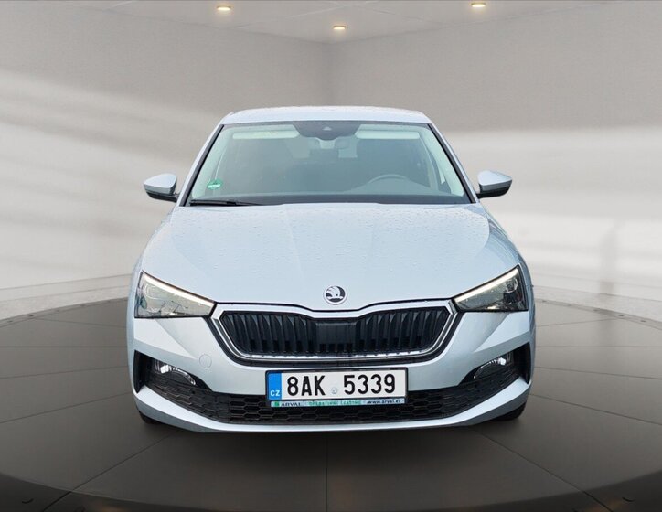 Škoda Scala Hatchback 1,6 l 85 kw