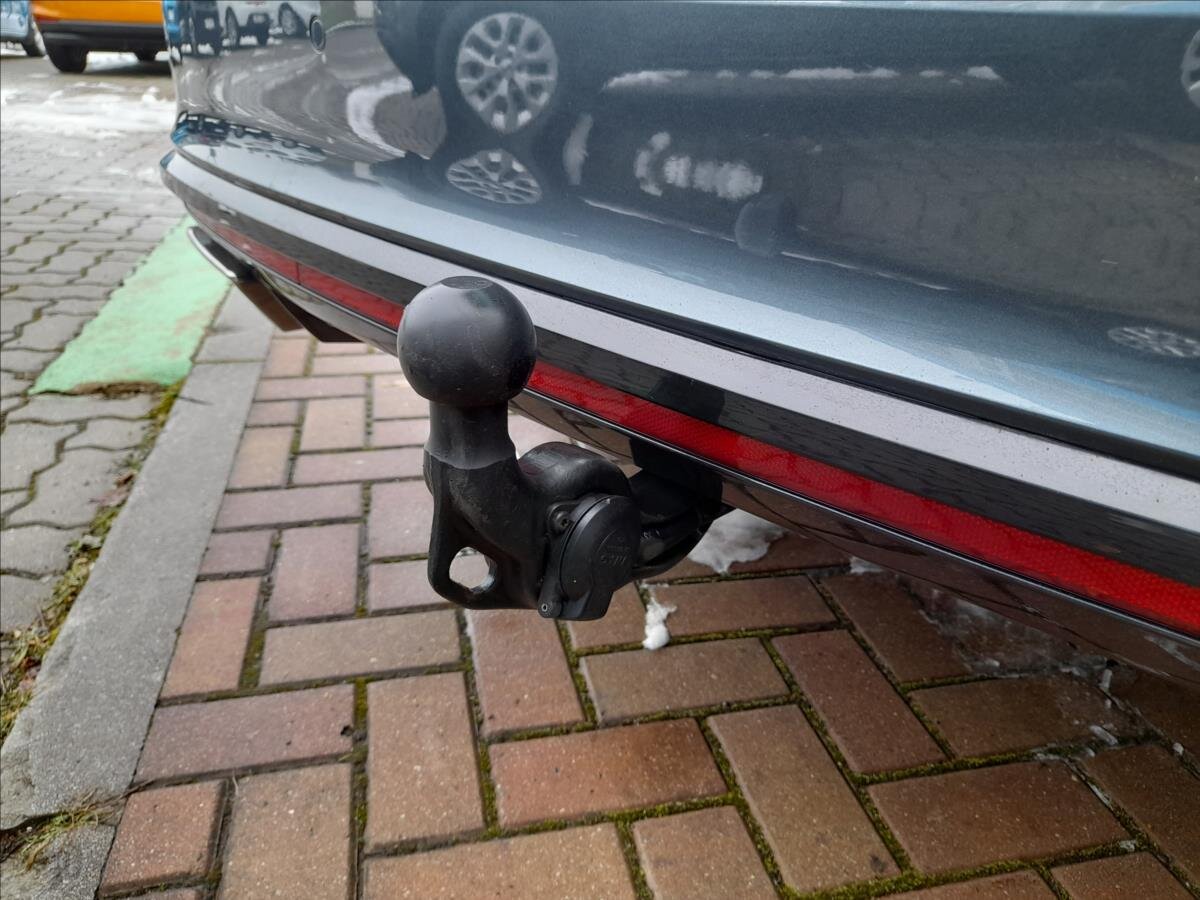 Škoda Octavia Kombi 2,0 l 180 kw