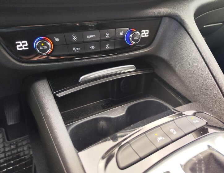 Opel Insignia Kombi 2,0 l 125 kw