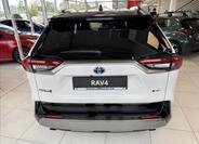 Toyota RAV4 6