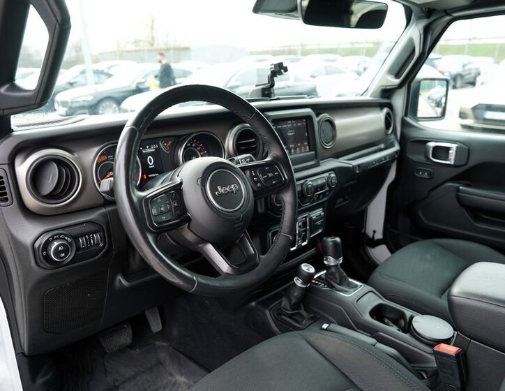 Jeep Wrangler SUV / Terénní 2,1 l 147 kw