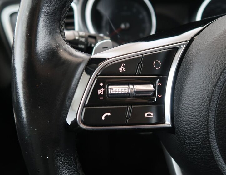 KIA Ceed Hatchback 1,4 l 103 kw