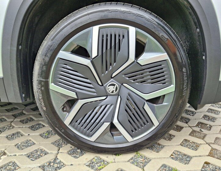 Škoda Kodiaq SUV / Terénní 1,5 l 150 kw