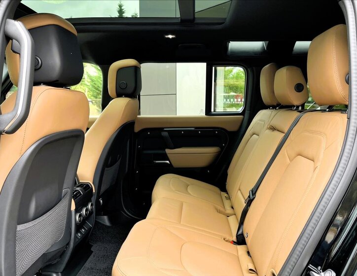 Land Rover Defender SUV / Terénní 3,0 l 257 kw